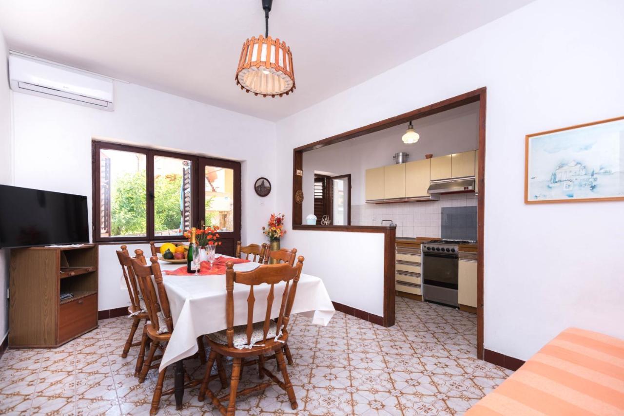 Apartments Salis พาก ภายนอก รูปภาพ