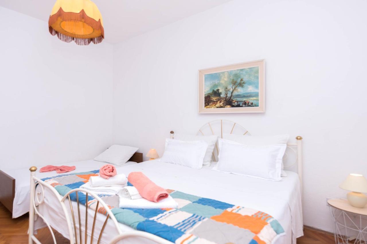 Apartments Salis พาก ภายนอก รูปภาพ